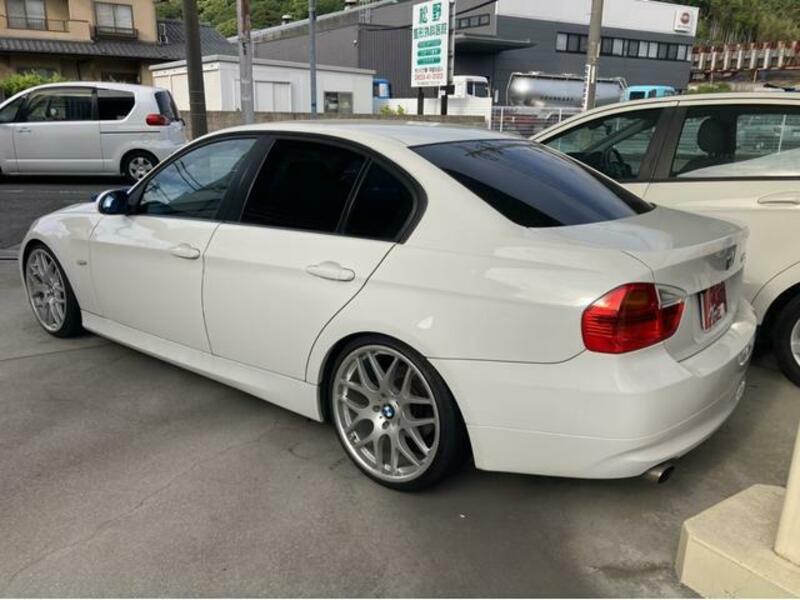 3 SERIES