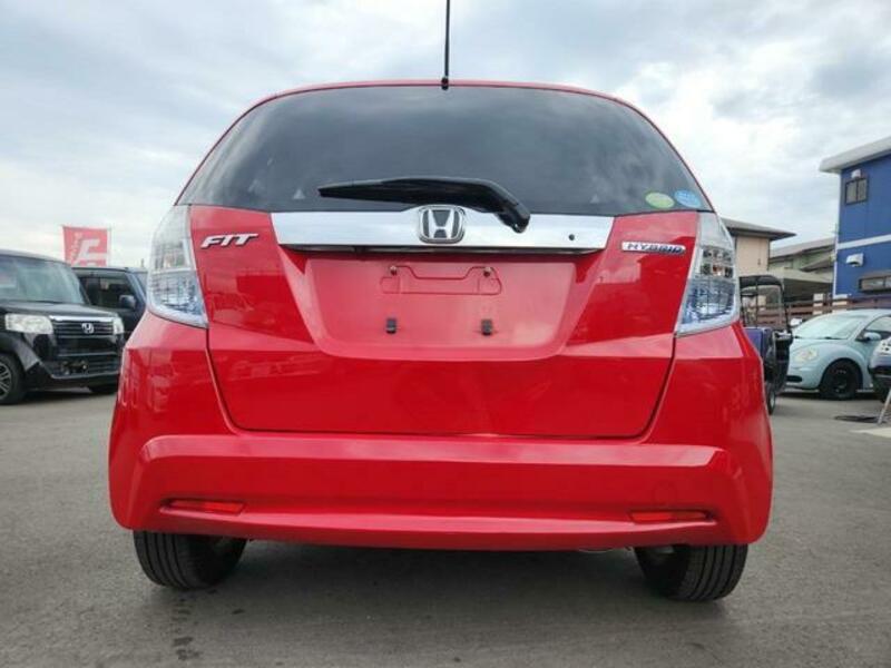 FIT HYBRID
