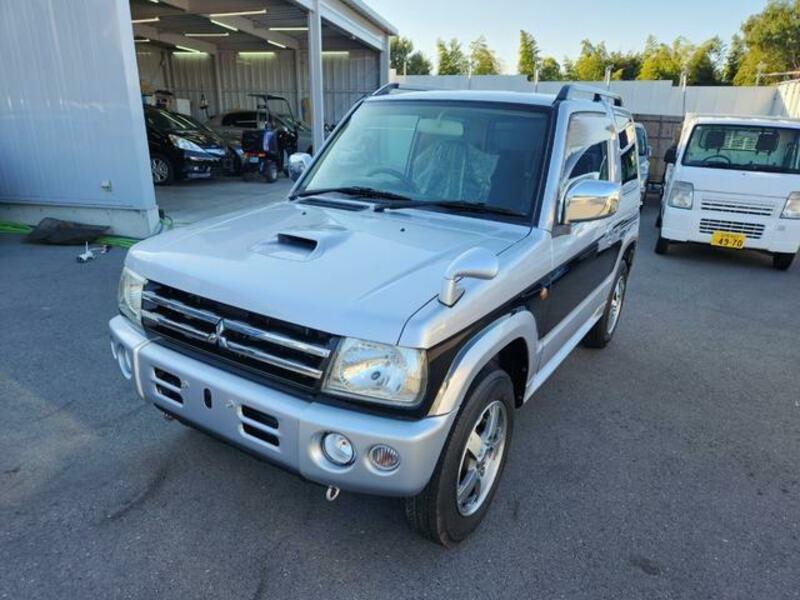 PAJERO MINI