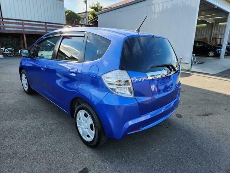 FIT HYBRID