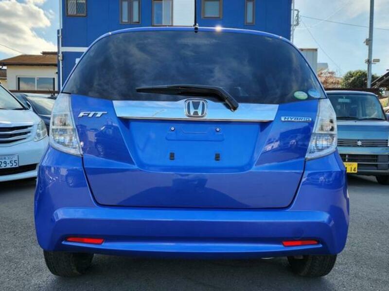 FIT HYBRID