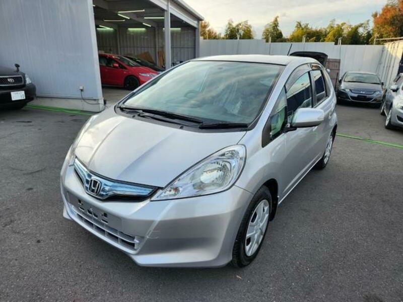 FIT HYBRID