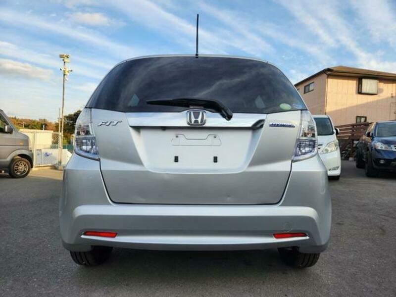 FIT HYBRID