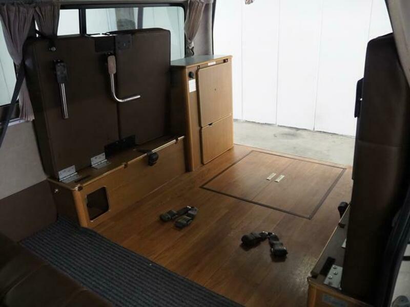 HIACE WAGON