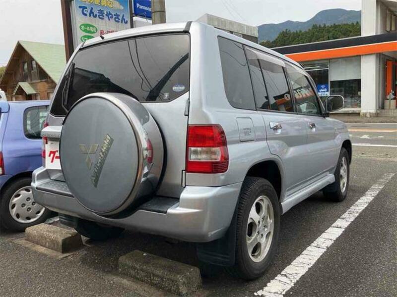 PAJERO IO