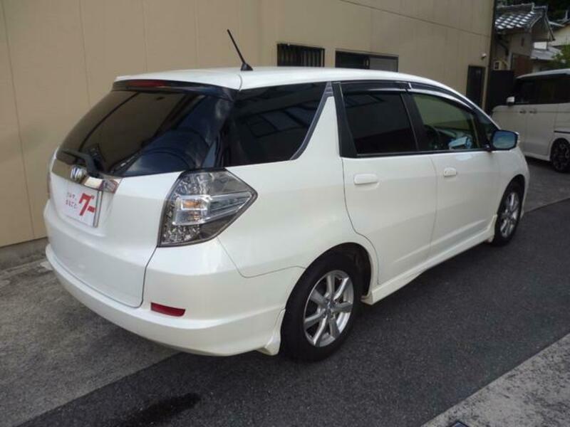 FIT SHUTTLE