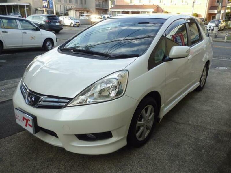 HONDA FIT SHUTTLE