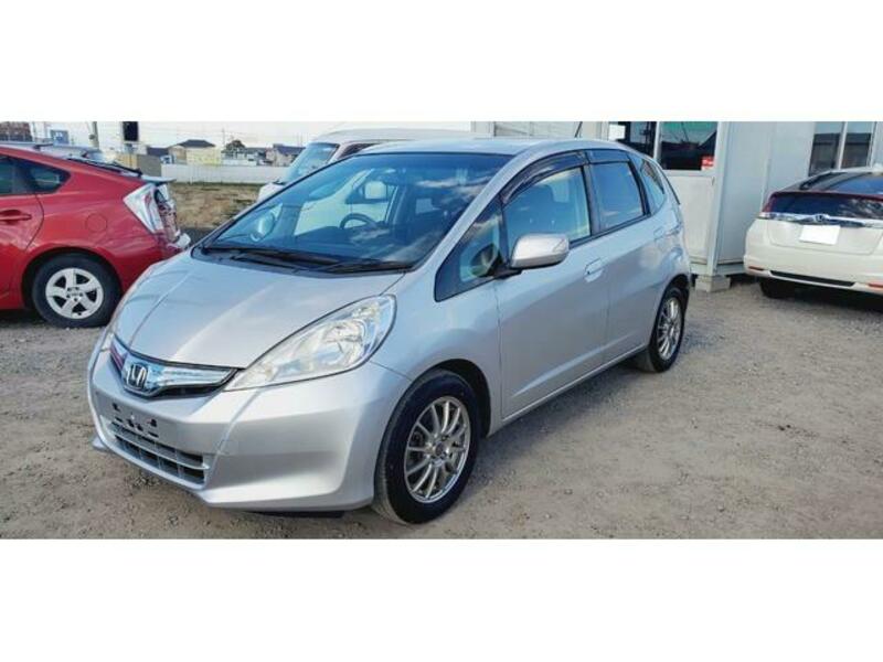 FIT HYBRID