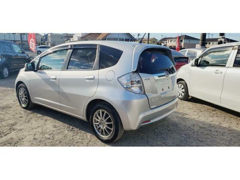 FIT HYBRID