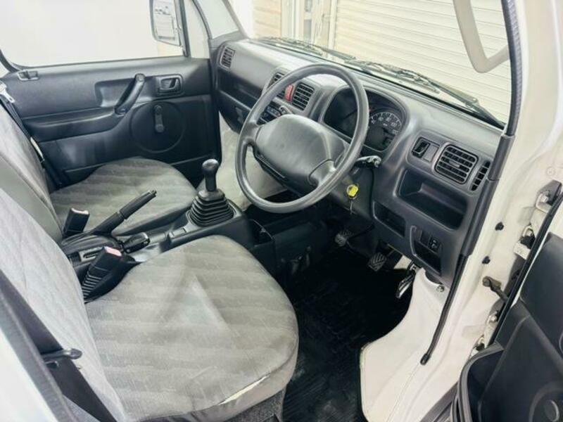 CARRY TRUCK