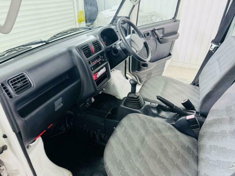 CARRY TRUCK