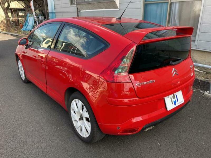 C4