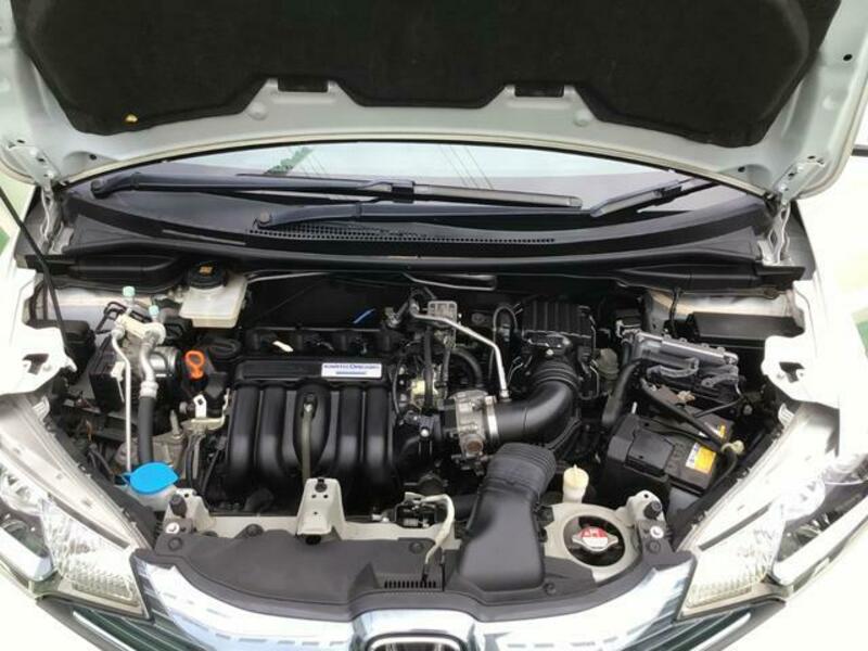 FIT HYBRID