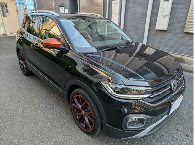 VOLKSWAGEN T CROSS