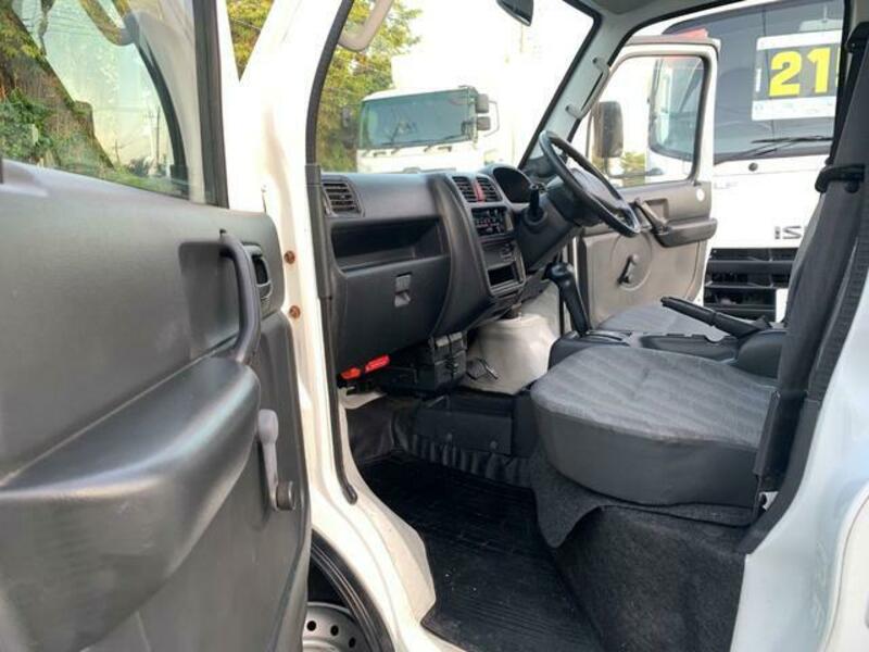 CARRY TRUCK