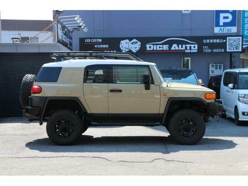 FJ CRUISER