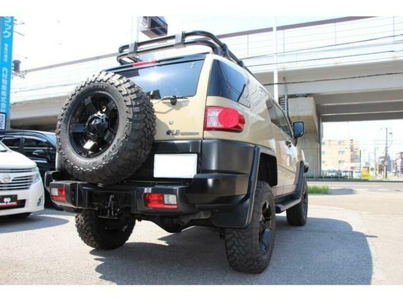 FJ CRUISER