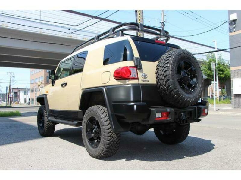 FJ CRUISER