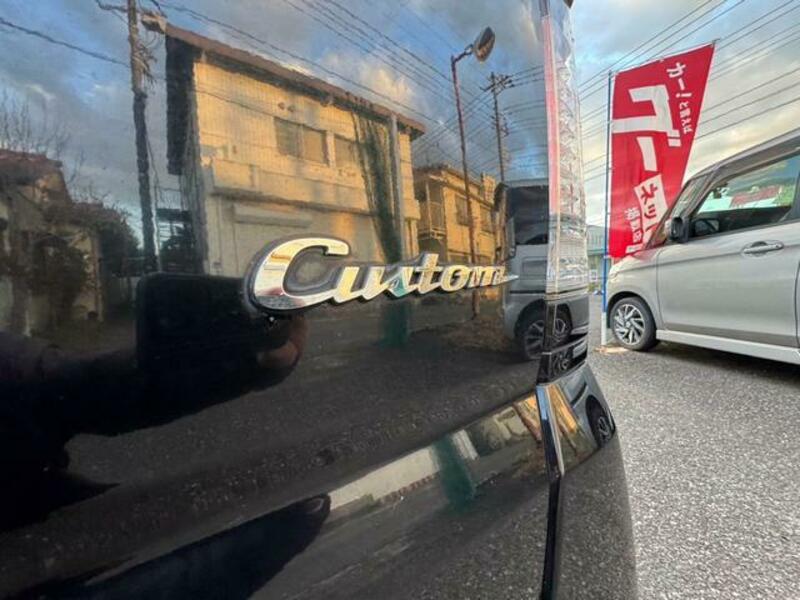 N BOX CUSTOM