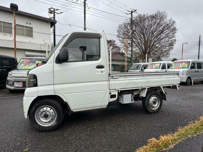 CLIPPER TRUCK