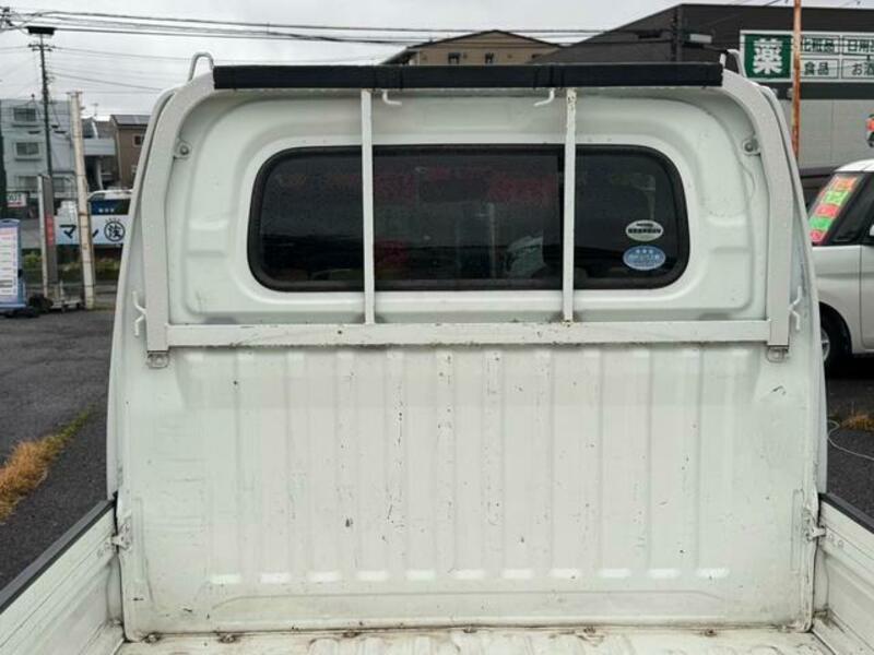 CLIPPER TRUCK