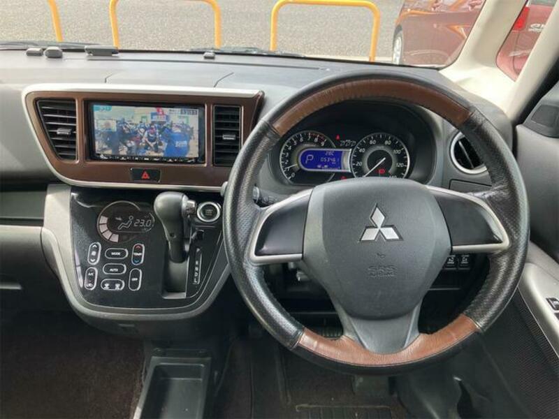 EK SPACE CUSTOM