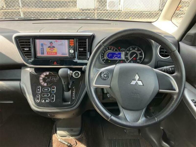 EK SPACE CUSTOM