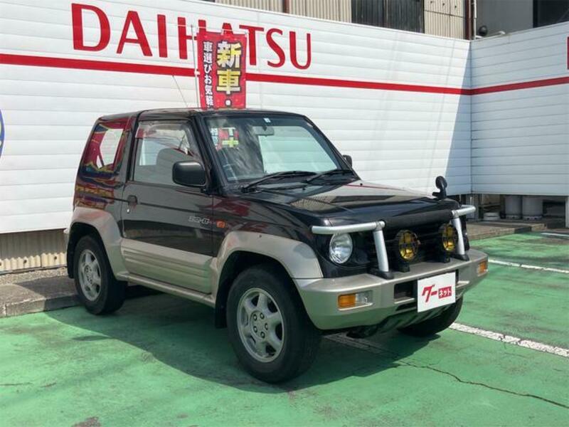 PAJERO JR