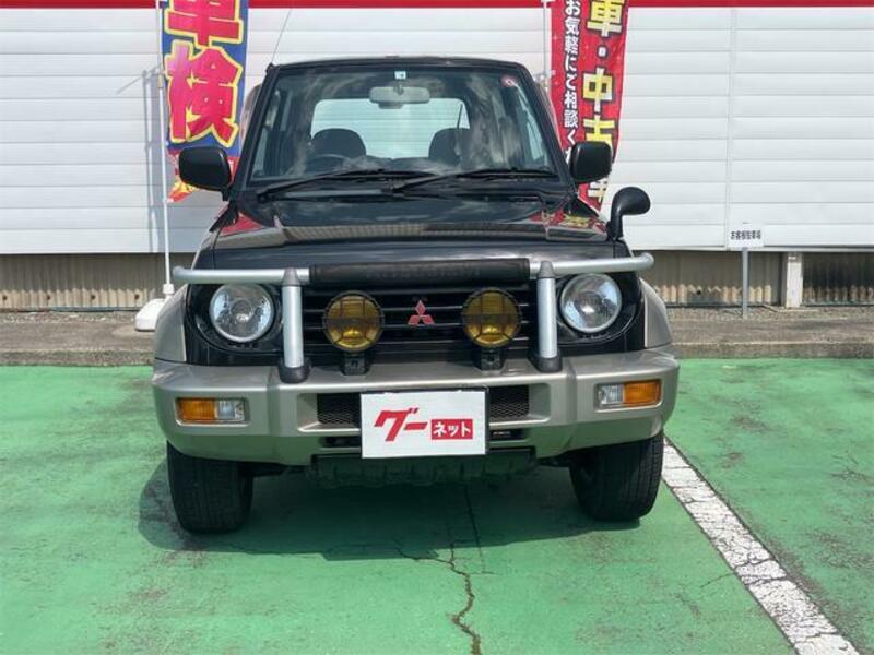 PAJERO JR
