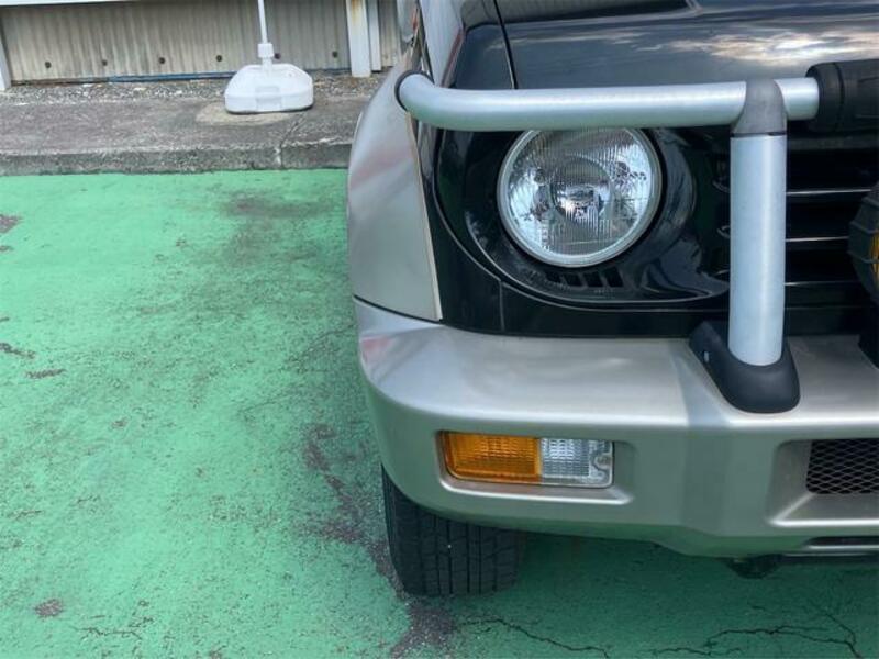 PAJERO JR