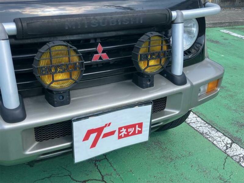 PAJERO JR