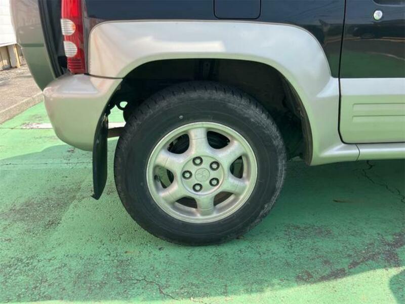 PAJERO JR