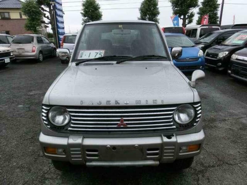 PAJERO MINI