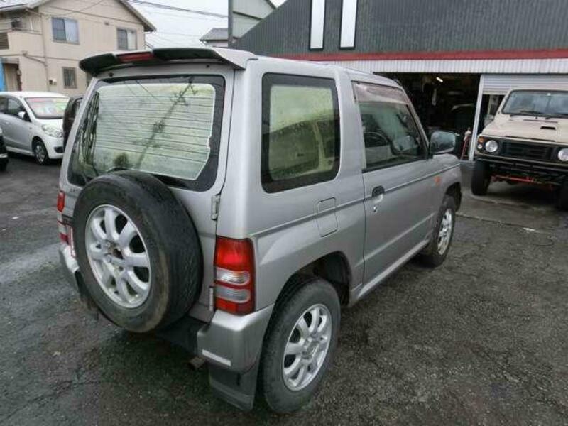 PAJERO MINI