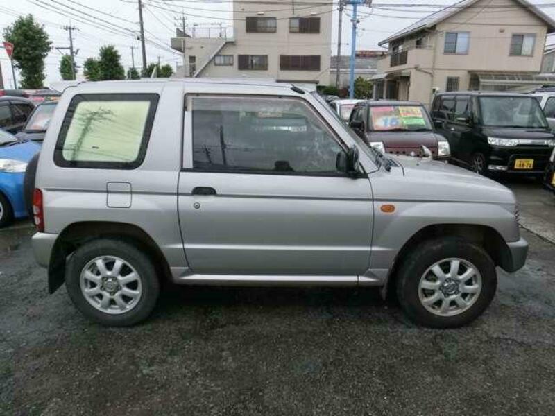 PAJERO MINI