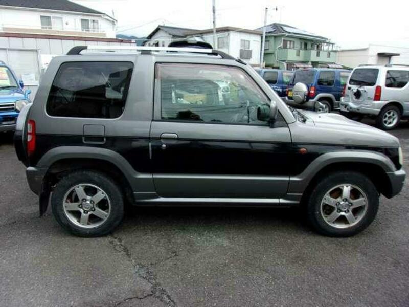 PAJERO MINI