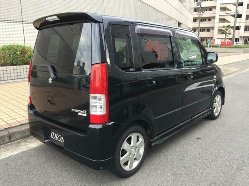 WAGON R
