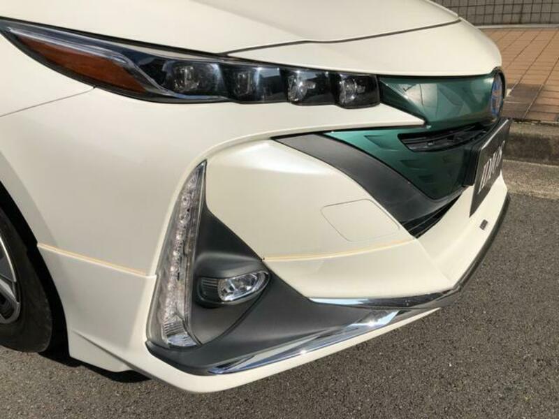 PRIUS PHV
