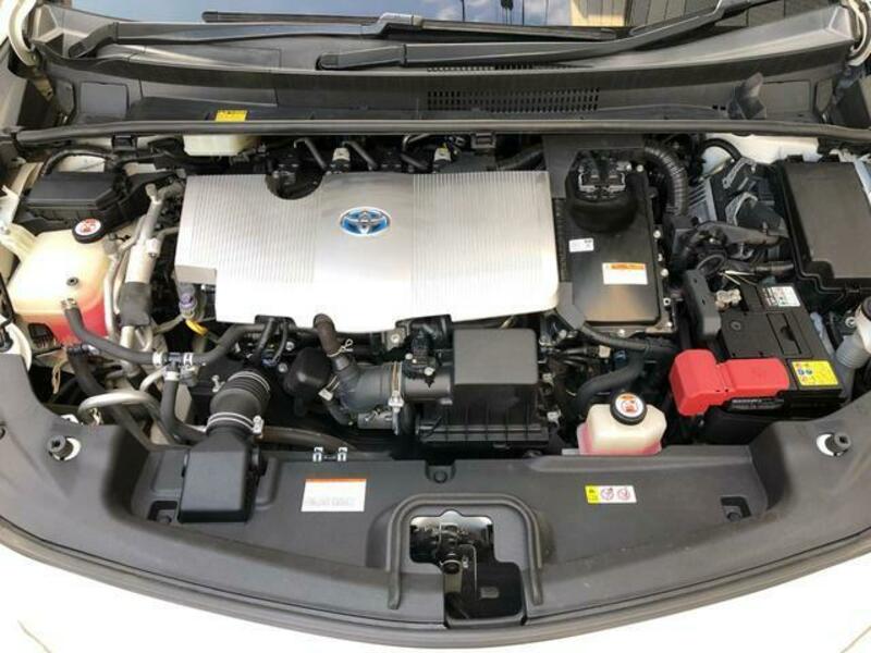 PRIUS PHV