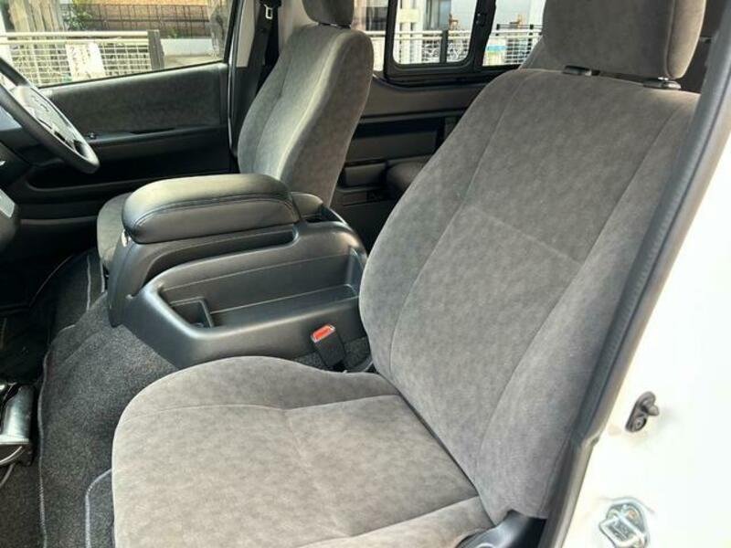HIACE WAGON