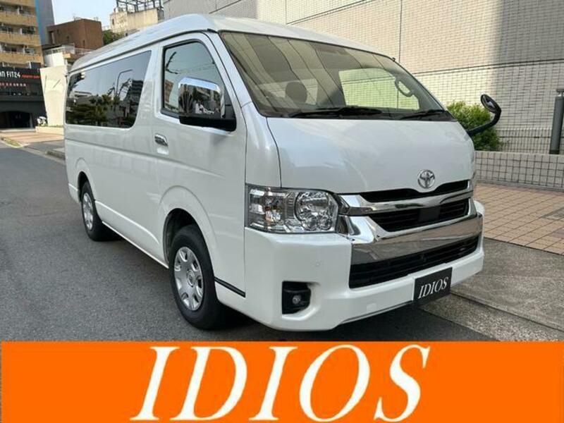 TOYOTA HIACE WAGON