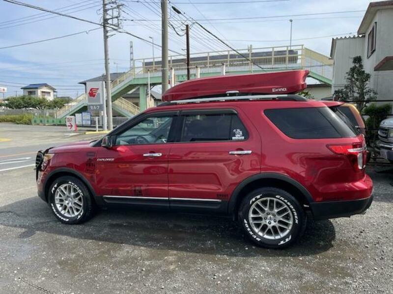 EXPLORER