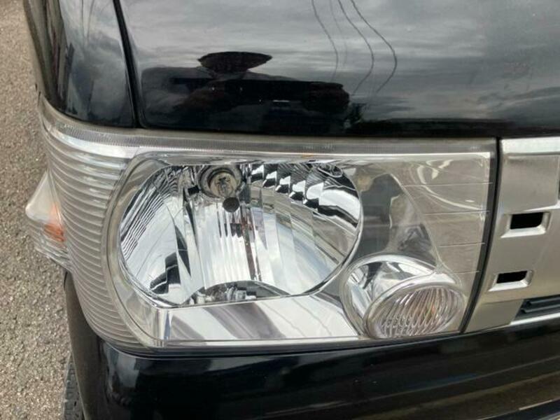 MINICAB TRUCK