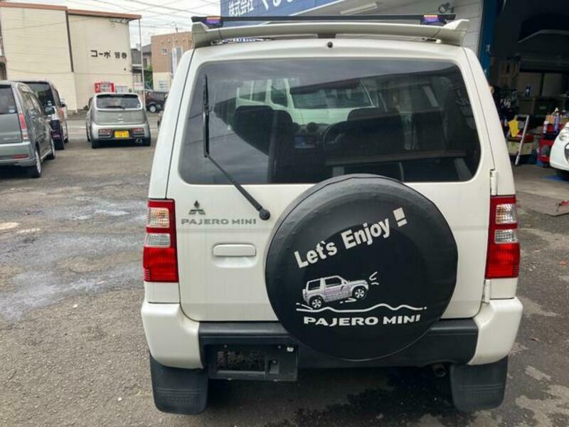 PAJERO MINI