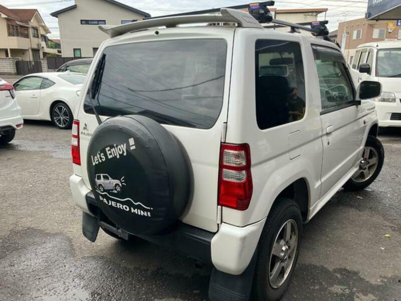 PAJERO MINI