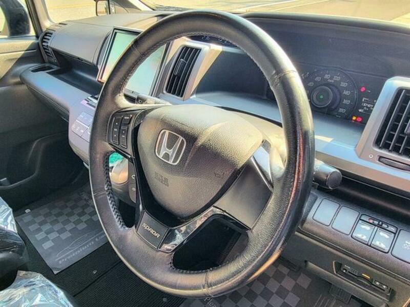 STEPWAGON SPADA