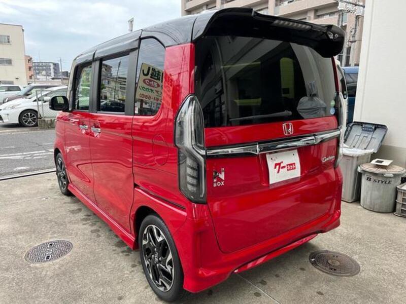 N BOX CUSTOM
