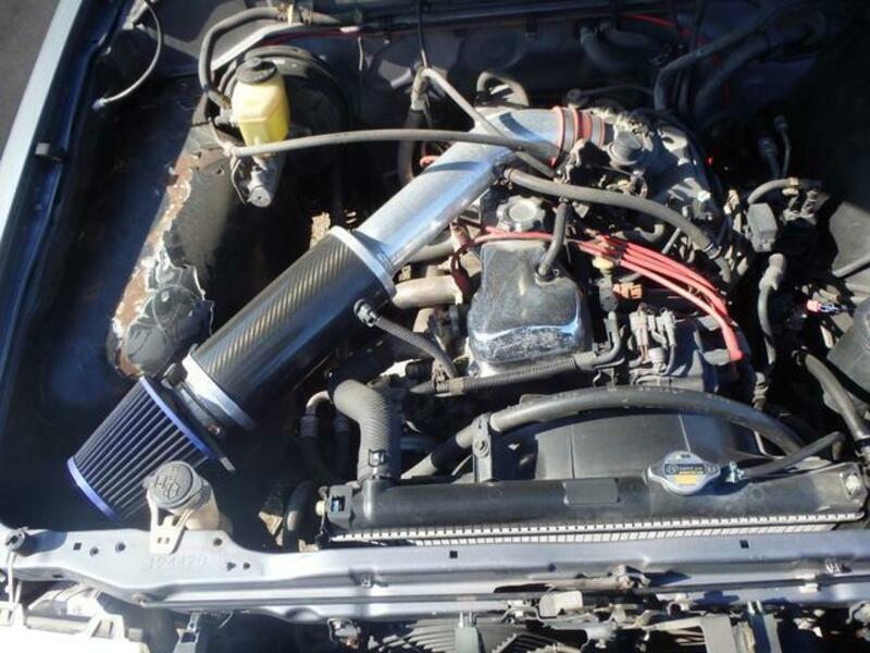 HILUX