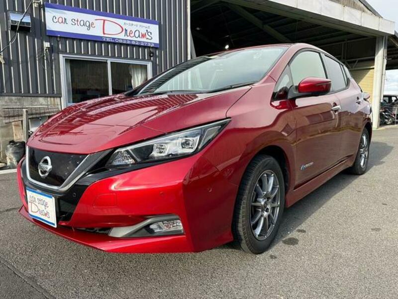 NISSAN LEAF
