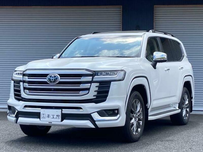 TOYOTA LAND CRUISER